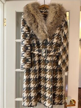 Vintage 1970s Mal-Ber Montreal Wool Houndstooth Coat Fox Fur Belted Canada